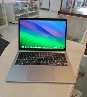 New Laptop Apple MacBook Air 2020 8GB Intel Core I5 SSD 256GB