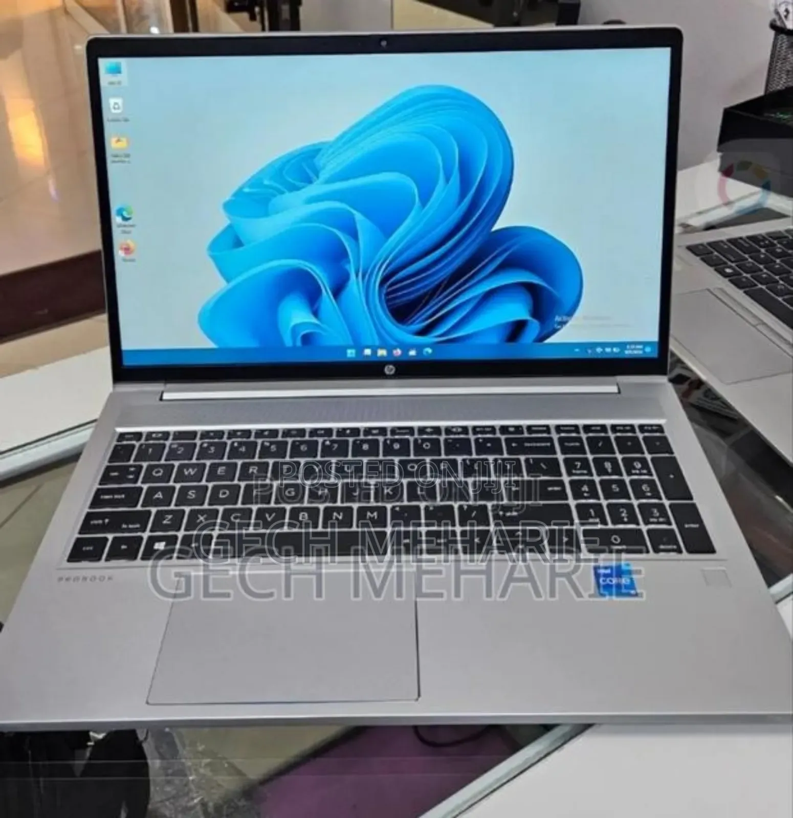 New Laptop HP ProBook 450 G8 8GB Intel Core i5 SSD 512GB