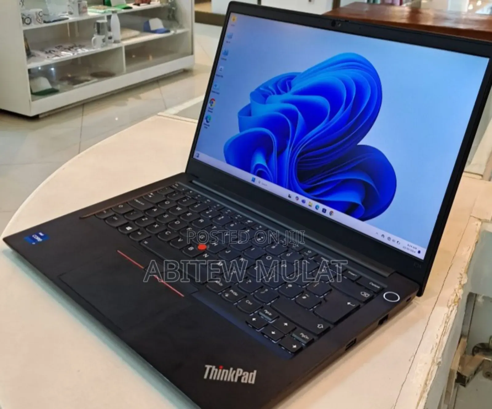 New Laptop Lenovo ThinkPad E14 G5 16GB Intel Core I7 SSD 512GB