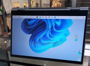 New Laptop HP EliteBook 830 G8 16GB Intel Core I7 SSD 512GB