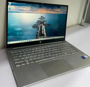 New Laptop HP Pavilion 15 20GB Intel Core I7 SSD 1T