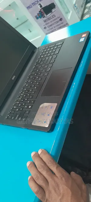 New Laptop Dell Vostro 15 3000 4GB Intel Core i5 HDD 1T