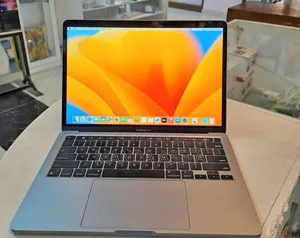 New Laptop Apple MacBook Pro M1 8GB Apple M1 SSD 256GB