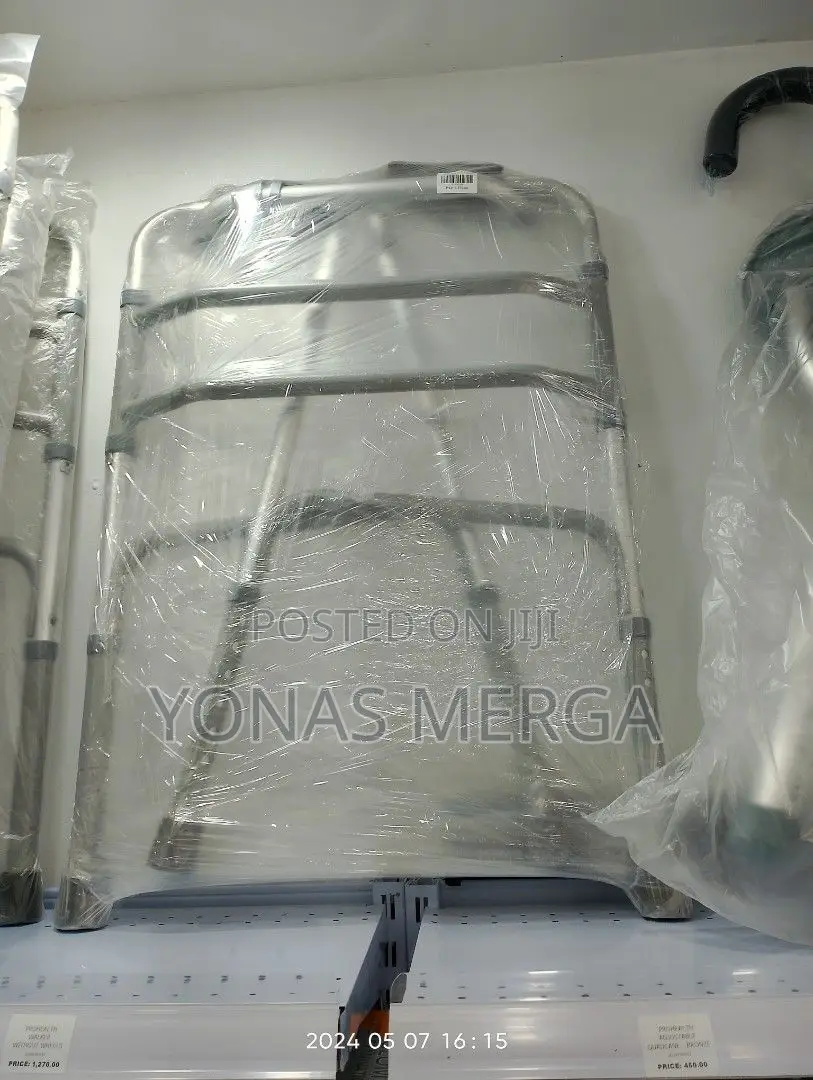 Adult Walker Offers Maximum Strength While Remaining