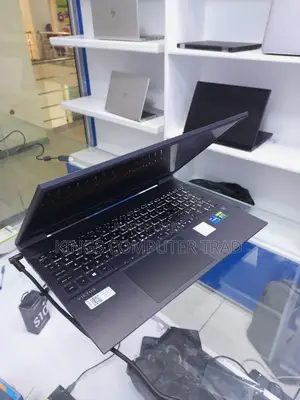 New Laptop HP Victus 16 16GB Intel Core I7 SSD 512GB