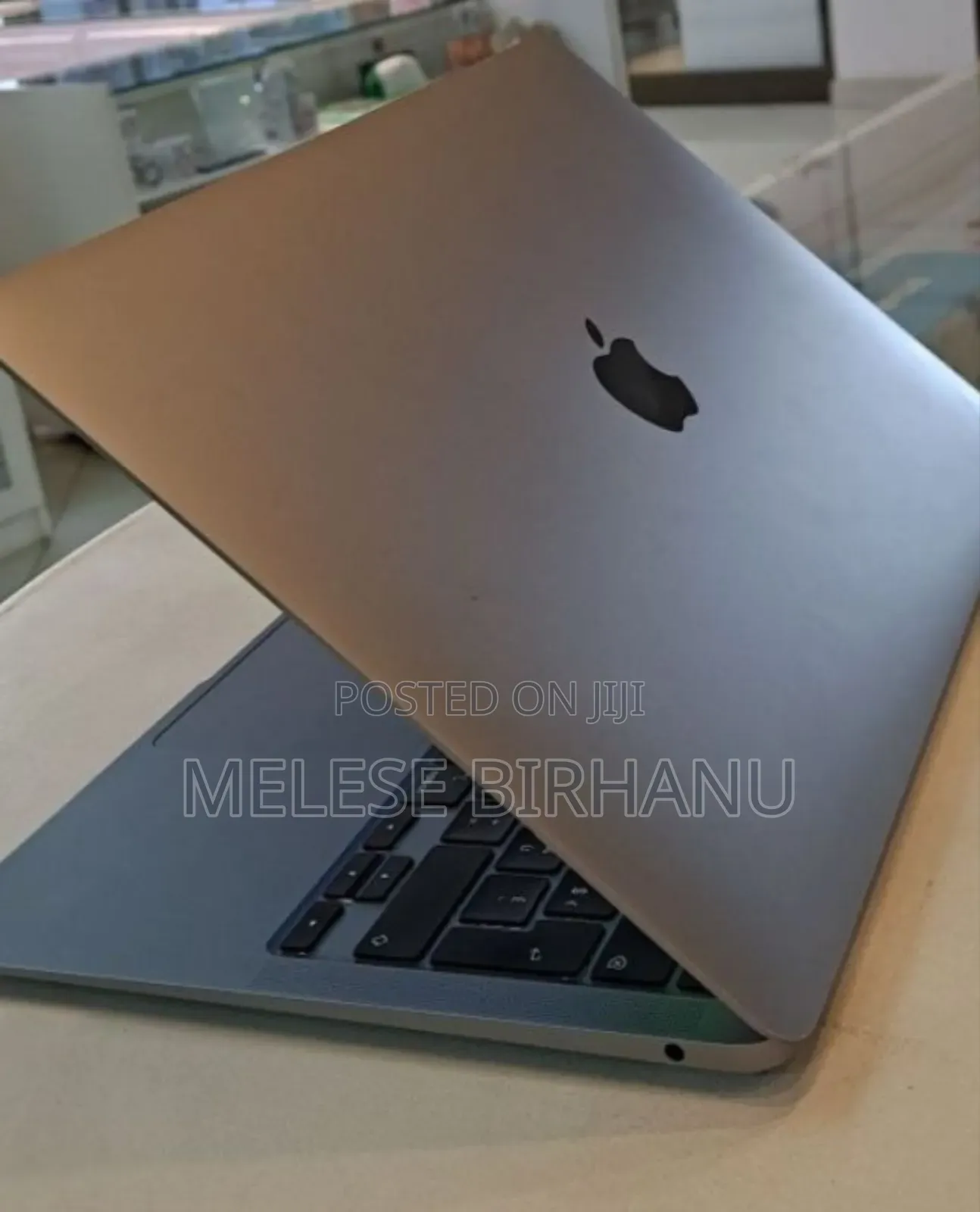 New Laptop Apple MacBook Air 2020 8GB Intel Core I5 SSD 256GB
