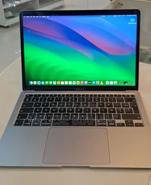 New Laptop Apple MacBook Air 2020 8GB Intel Core I5 SSD 256GB