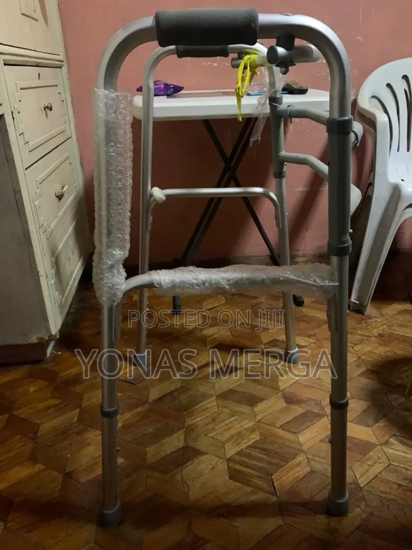 Walker/Wheeled Walker: Designed for Safety and Convenience