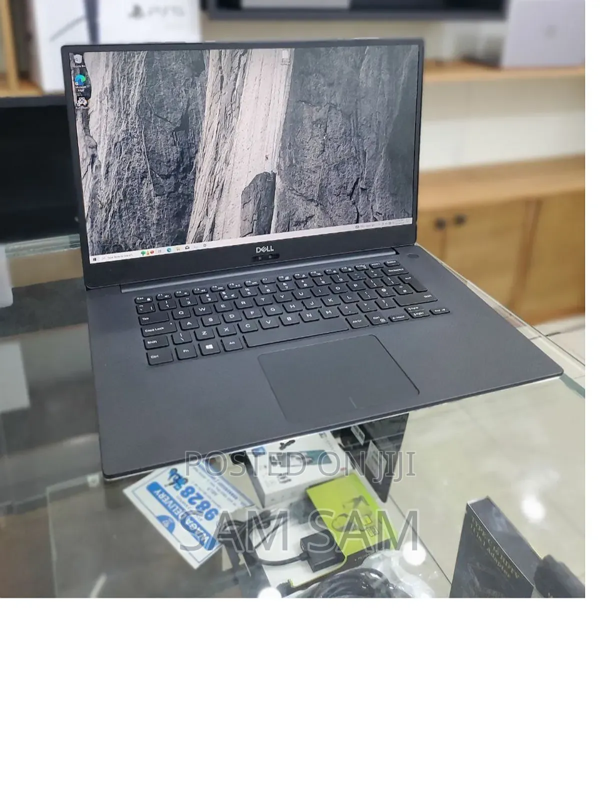 New Laptop Dell Precision 5540 16GB Intel Core I9 SSD 512GB