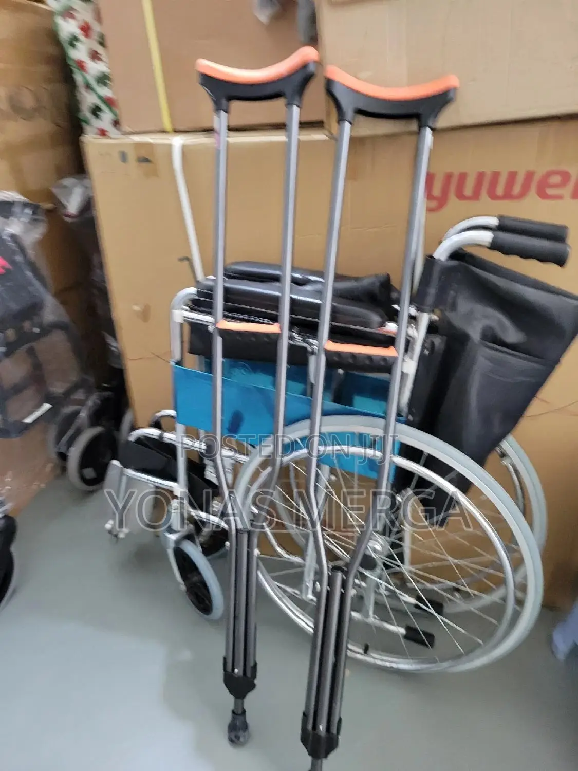 Bilateral Crutches፪∞Forearm Crutches፶○Bariatric Crutches፩1