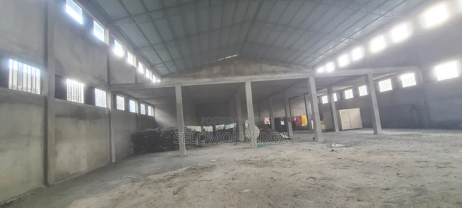 የሚከራይ መጋዘን አለን