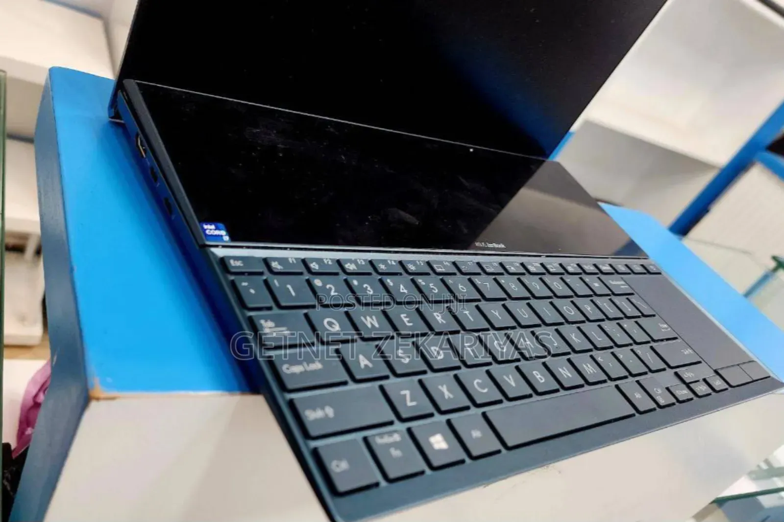 New Laptop Asus Zenbook Duo 14 16GB Intel Core I7 SSD 512GB