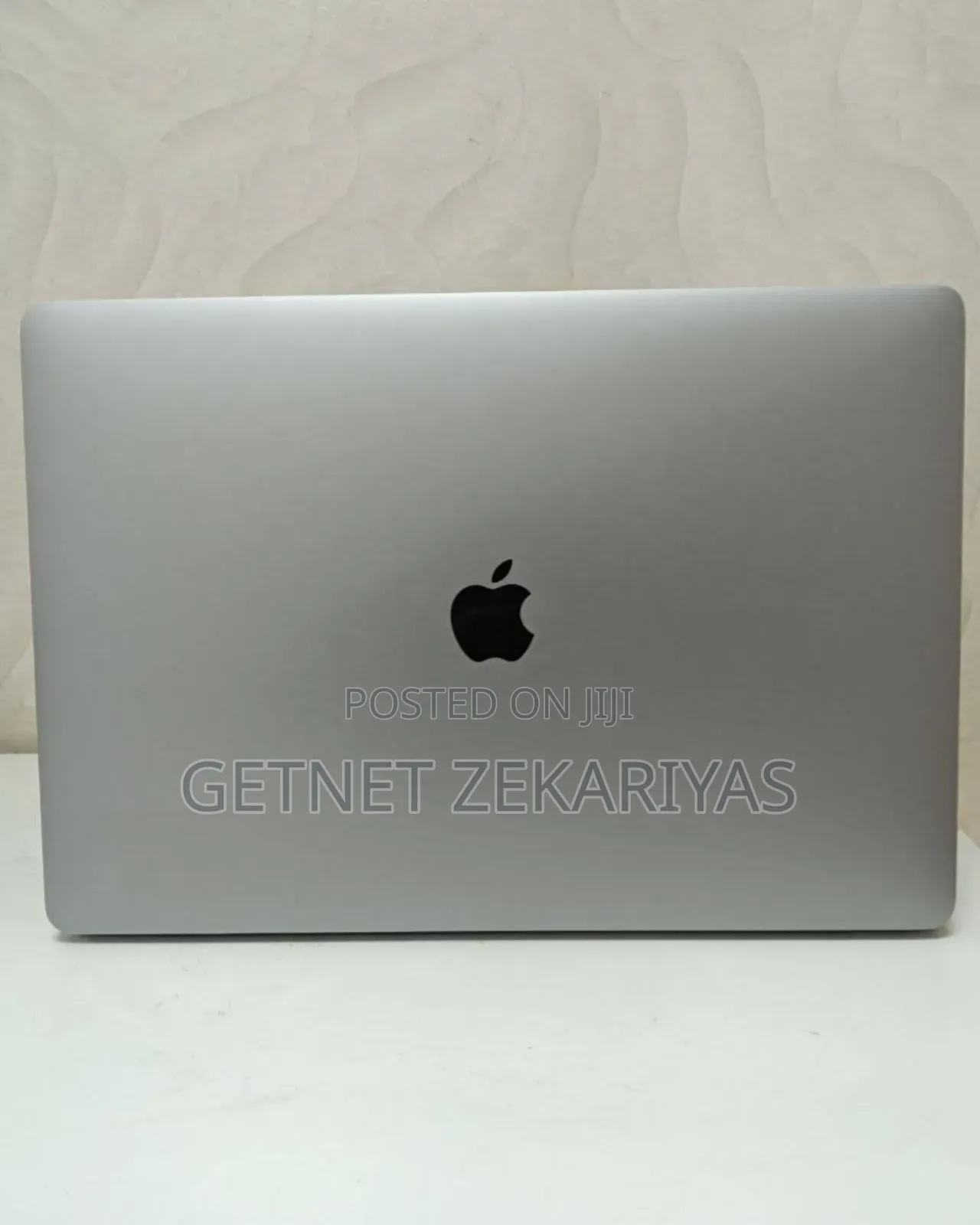 New Laptop Apple MacBook Pro 2017 16GB Intel Core I7 SSD 512GB