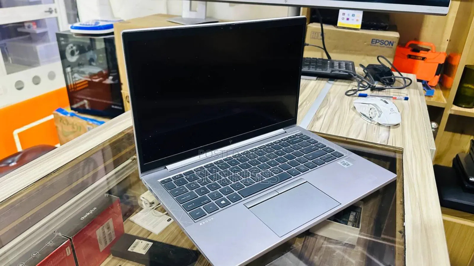 New Laptop HP Zbook Fury 15 G7 16GB Intel Core I7 SSD 512GB