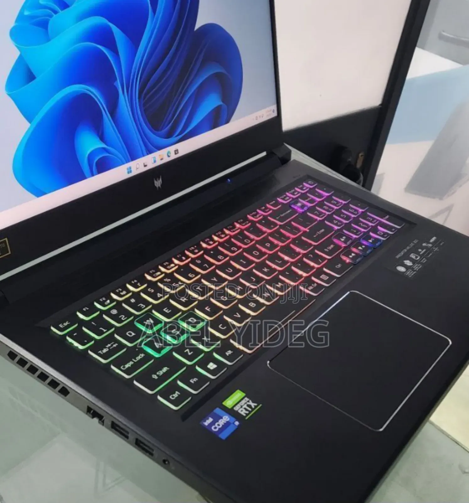 New Laptop Acer Predator Helios 300 16GB Intel Core I9 SSD 512GB