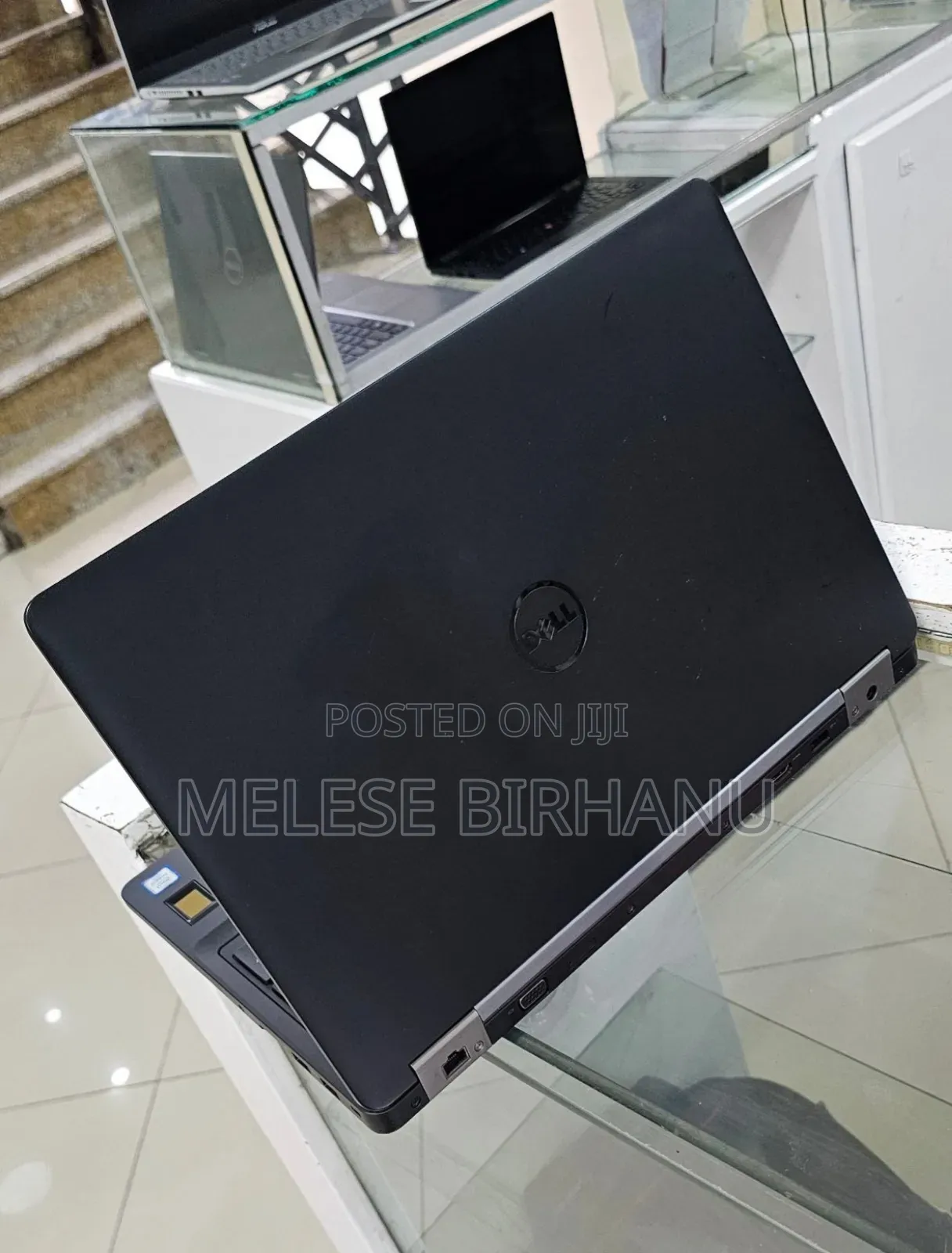 New Laptop Dell Precision 7720 16GB Intel Core I7 SSD 512GB