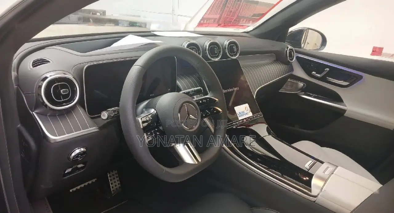 New Mercedes-Benz GLC-Class 2024 Black