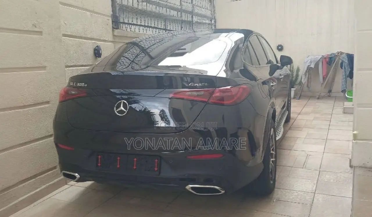 New Mercedes-Benz GLC-Class 2024 Black