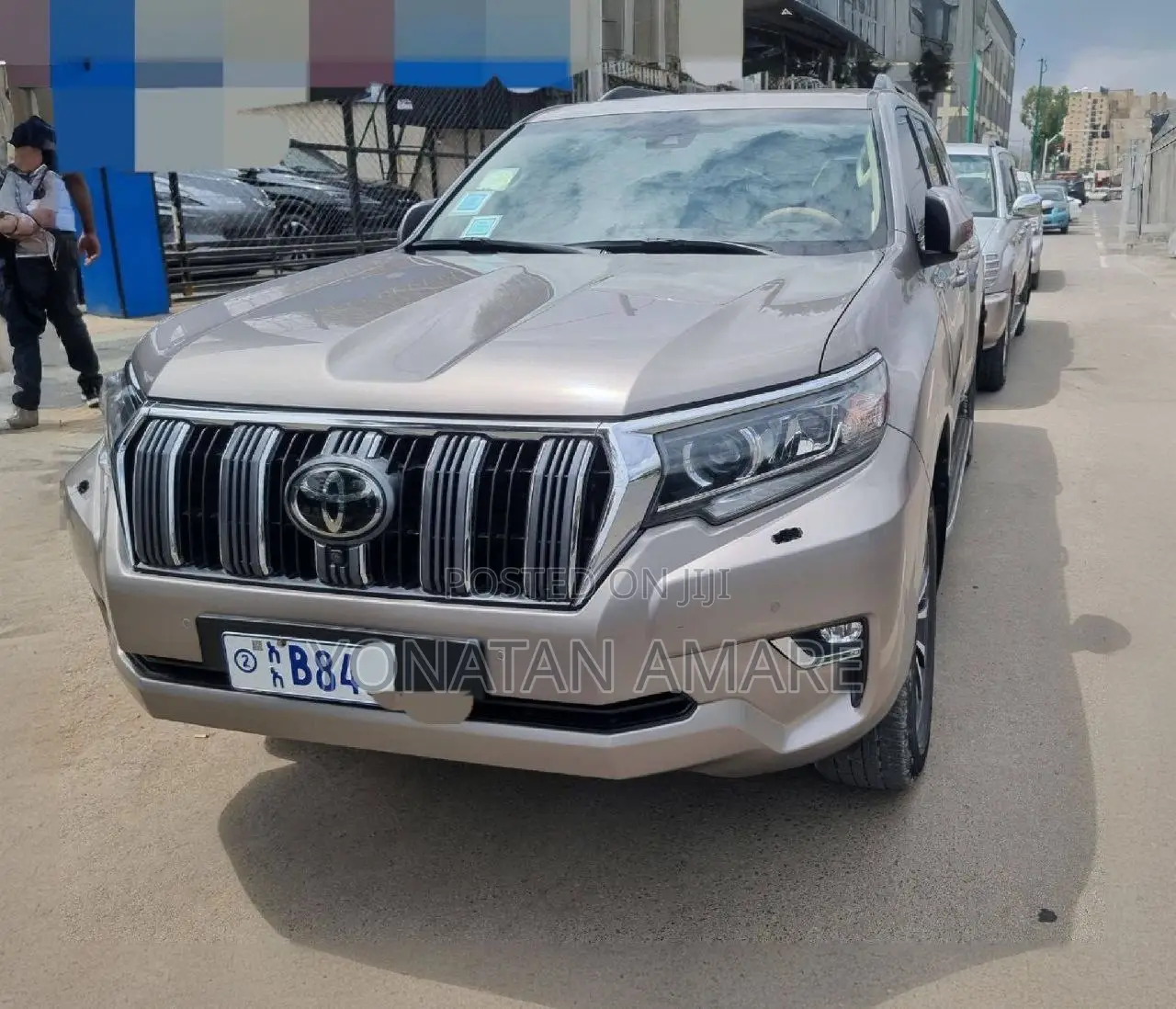 Toyota Land Cruiser 2021 Gold