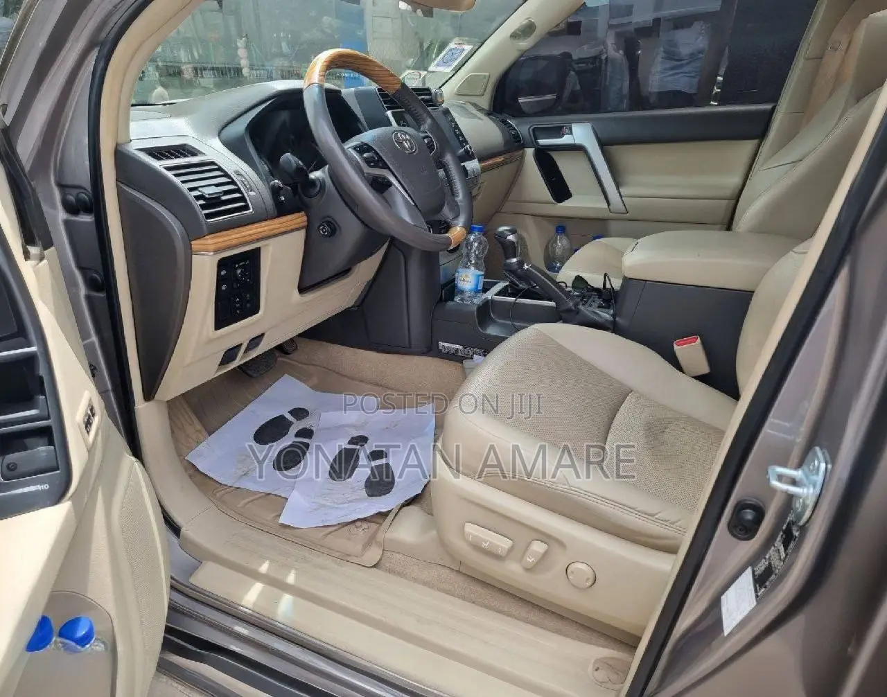 Toyota Land Cruiser 2021 Gold