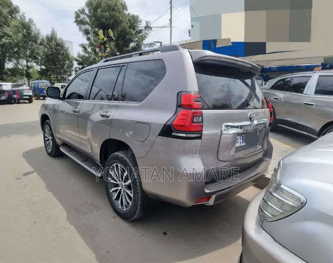 Toyota Land Cruiser 2021 Gold