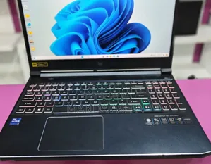 New Laptop Acer Predator Helios 300 16GB Intel Core I9 SSD 512GB