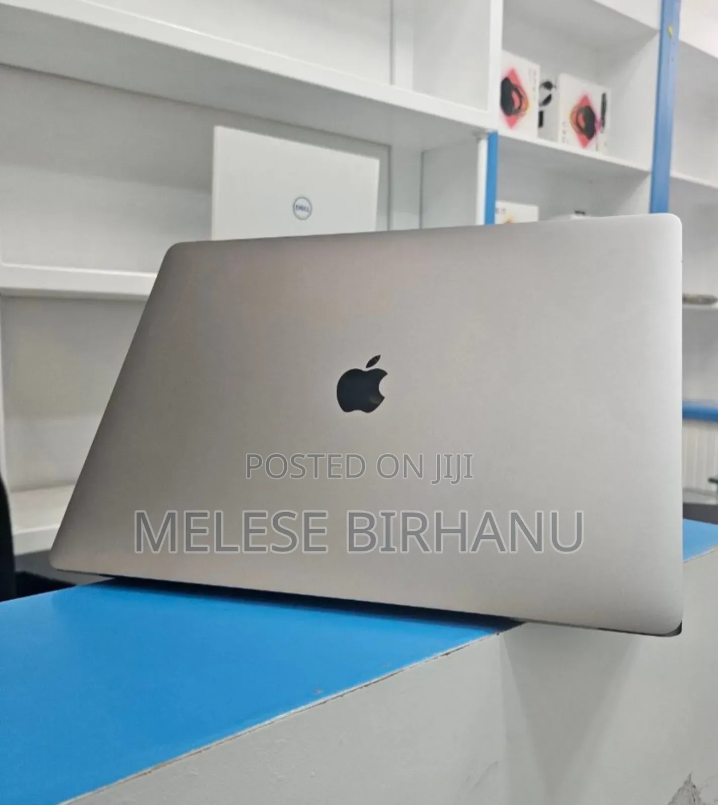 New Laptop Apple MacBook Pro 2018 32GB Intel Core I9 SSD 512GB