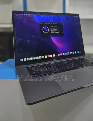 New Laptop Apple MacBook Pro 2018 32GB Intel Core I9 SSD 512GB