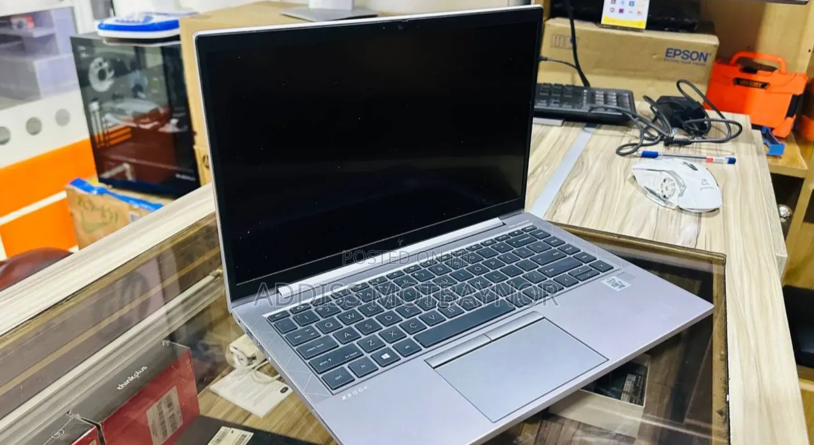 New Laptop HP ZBook Firefly 16inch G9 16GB Intel Core I7 SSD 512GB