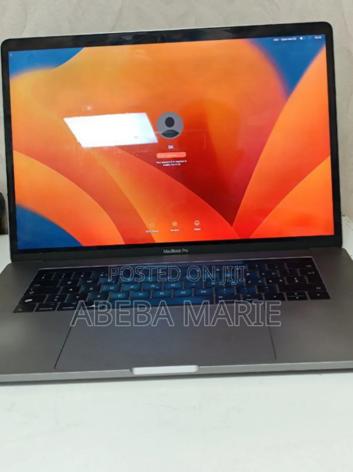 New Laptop Apple MacBook Pro 2017 16GB Intel Core 2 Quad SSD 512GB