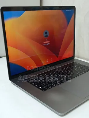 New Laptop Apple MacBook Pro 2017 16GB Intel Core 2 Quad SSD 512GB