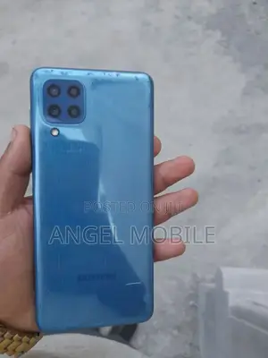 Samsung Galaxy M32 128 GB Blue