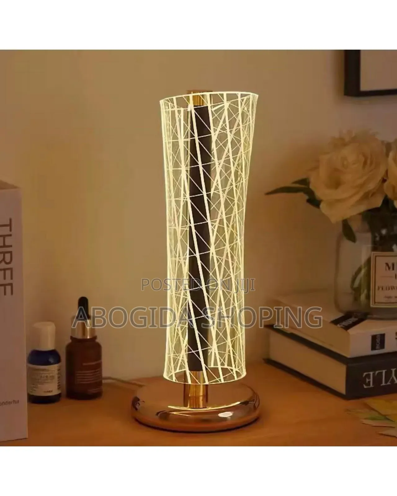Beautiful Color-Changing Crystal Table Lamp