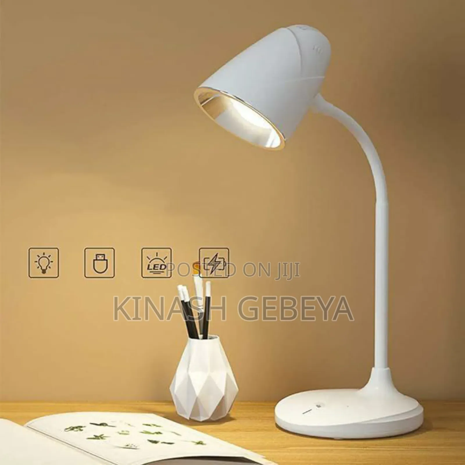 Rechargable 360° Rotating Desk Lamp