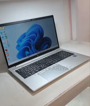 New Laptop HP EliteBook 850 G8 16GB Intel Core I7 SSD 512GB