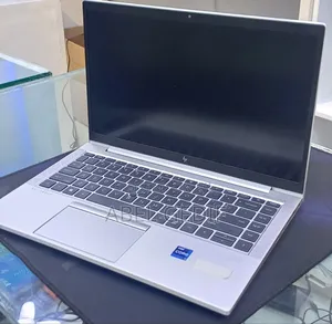 Photo - New Laptop HP EliteBook 840 16GB Intel Core I7 SSD 512GB