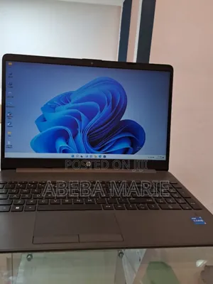 New Laptop HP Stream Notebook 8GB Intel Core I5 SSD 1T