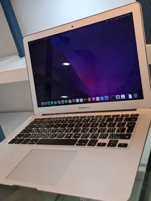 New Laptop Apple MacBook Air 2017 8GB Intel Core I5 SSD 256GB