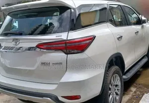 New Toyota Fortuner 2022 White