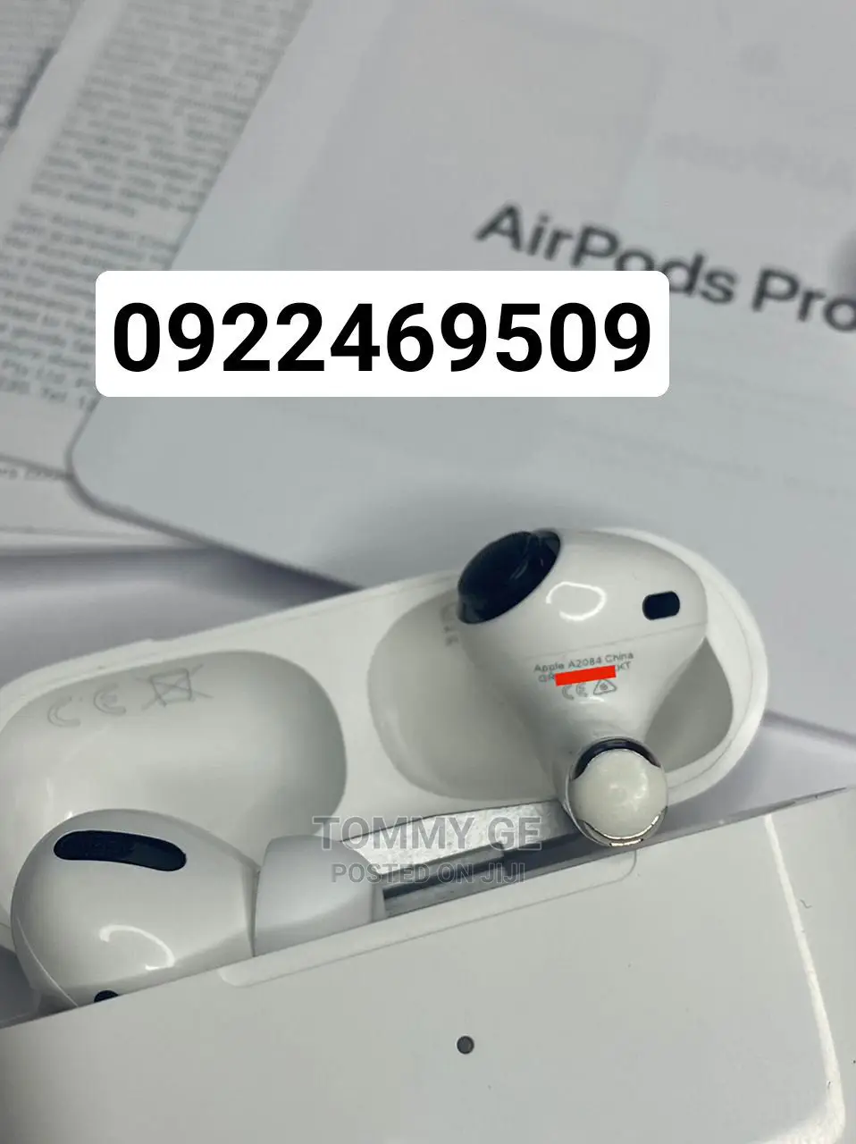 Apple Airpod Pro 
Compatibility: Ios, Android
Sweat 