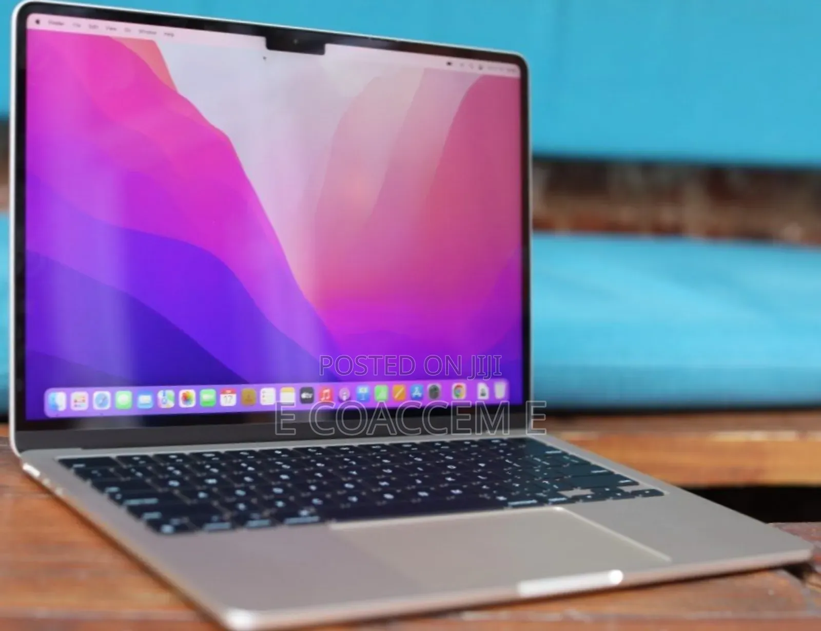 New Laptop Apple MacBook Air 2023 M2 8GB Apple M2 SSD 256GB