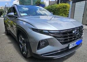 Hyundai Tucson 2021 Silver