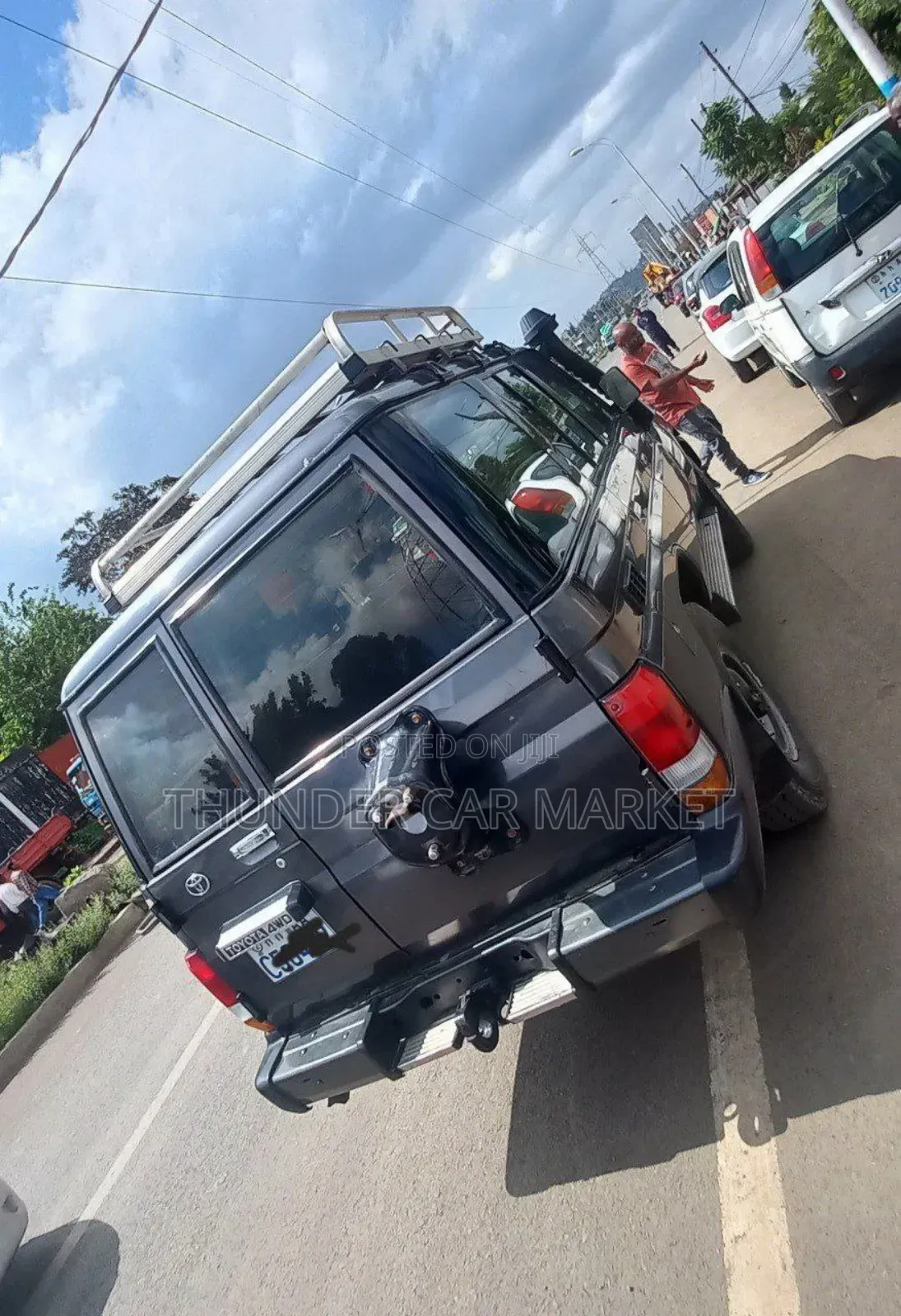 Toyota Land Cruiser 2016 Black