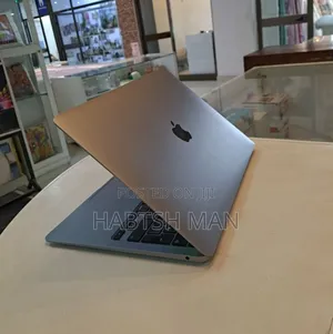 New Laptop Apple MacBook Air 2020 8GB Intel Core I5 SSD 256GB