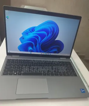 Photo - New Laptop Dell Latitude 5310 16GB Intel Core I5 SSD 256GB