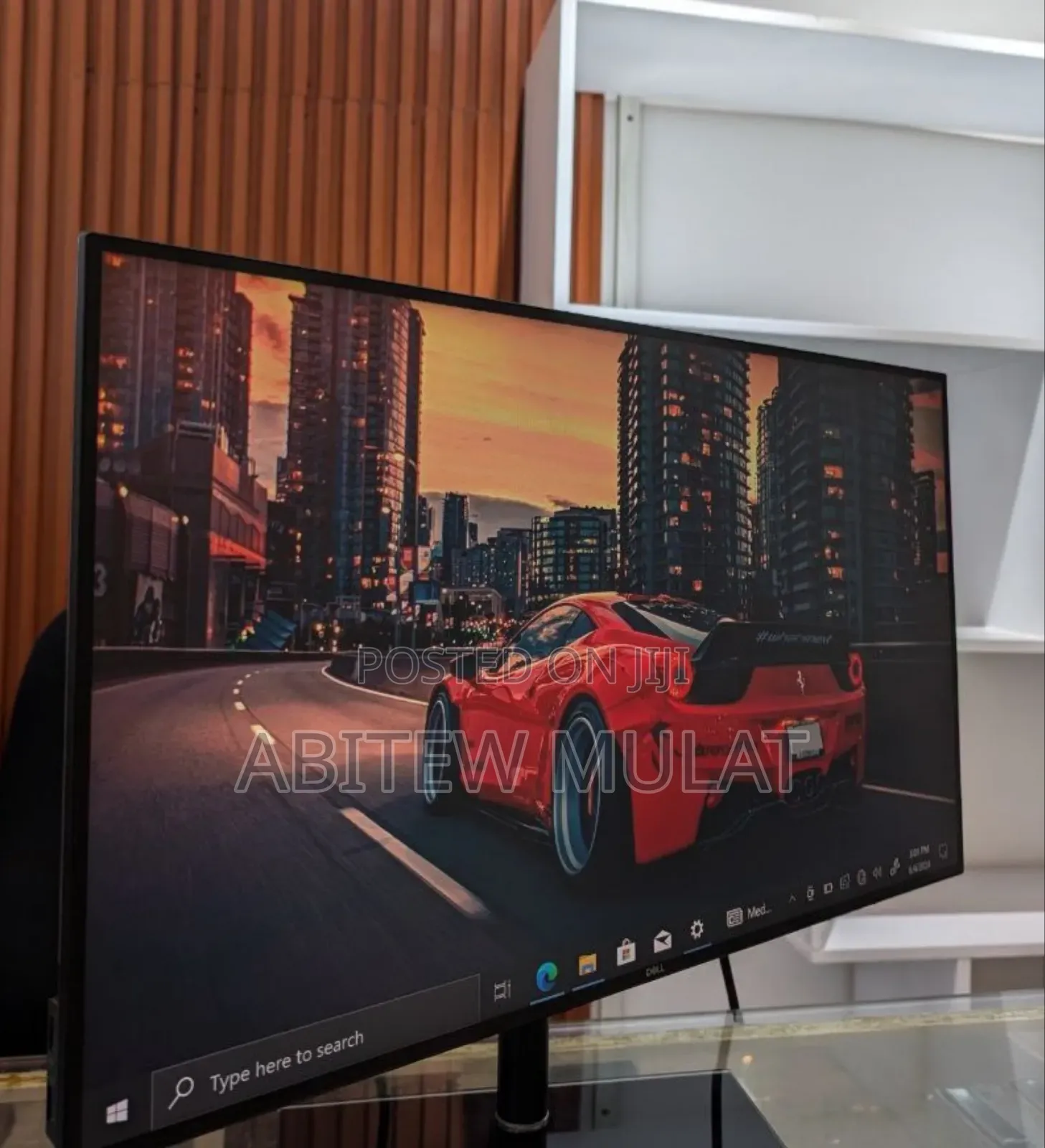 Almost New Dell 27 Inch