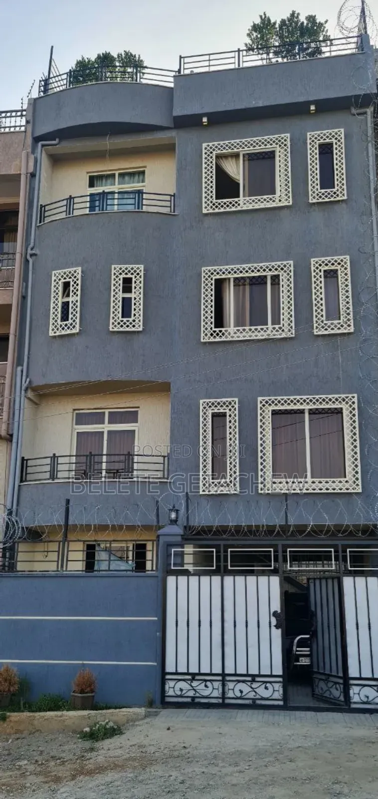 6bdrm House in Semit Fyelbet, G+3, Bole for sale
