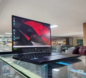 New Laptop Acer 16GB Intel Core I9 SSD 1T