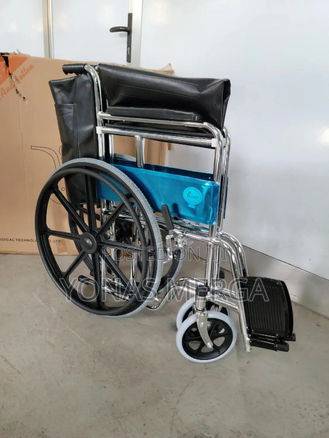 Wheelchair,፬foldable Portable,፪adjustable Back Footrest፮}ዊቼር