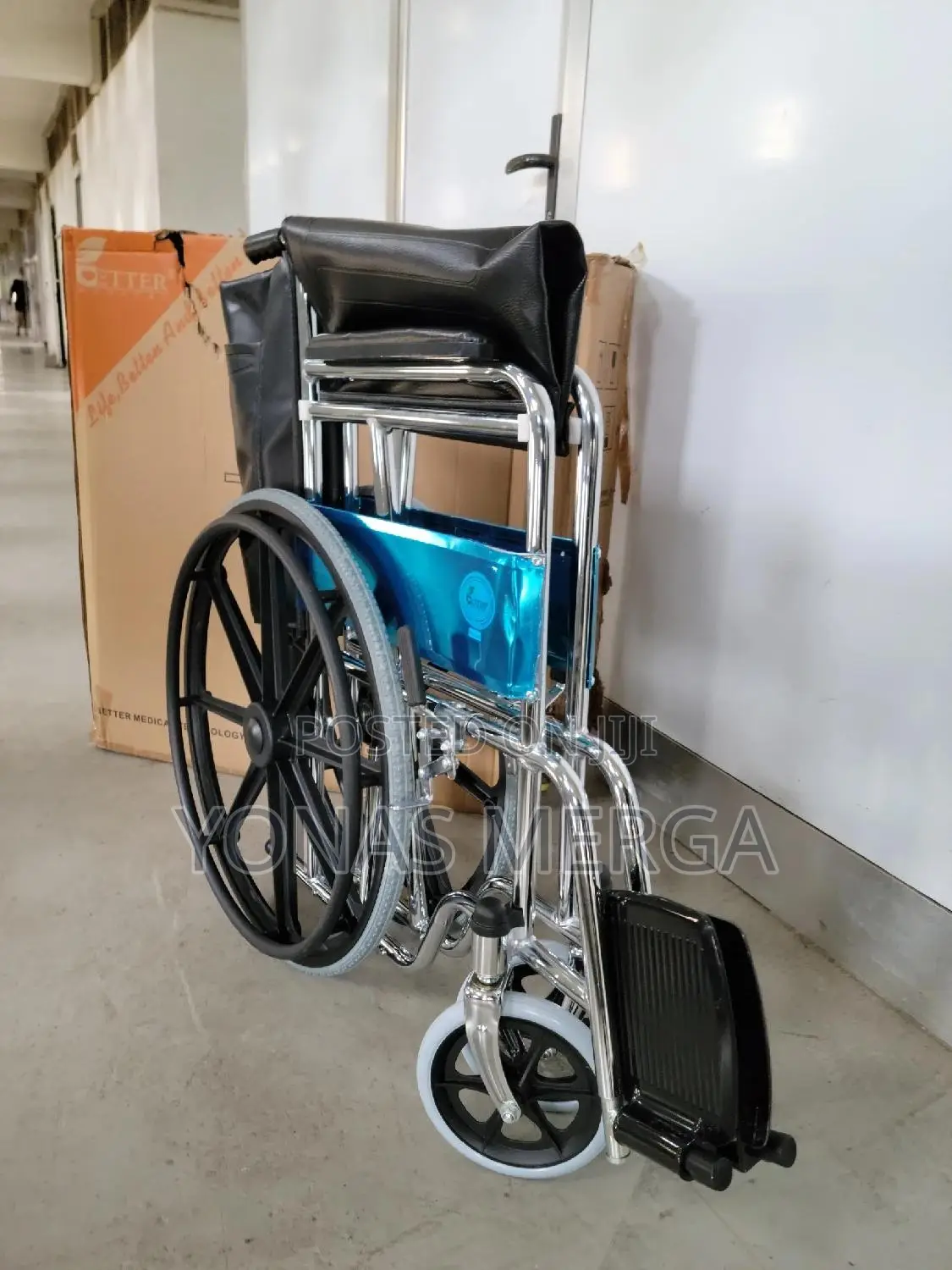 Wheelchair,፬foldable Portable,፪adjustable Back Footrest፮}ዊቼር